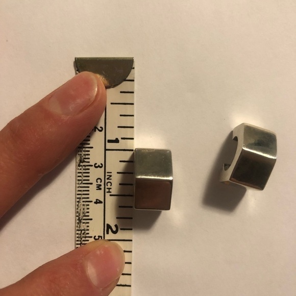 𝅺vintage Taxco Sterling Silver Open Lug Nut Stud Earrings .6” - Picture 5 of 6